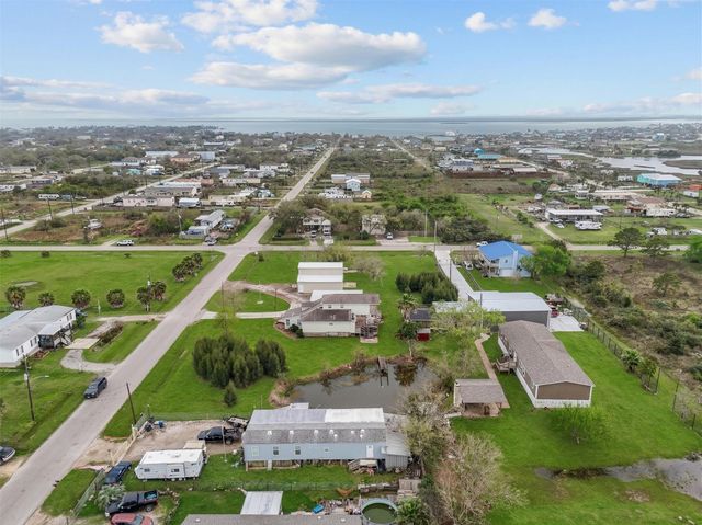 542 16th Street, Dickinson, TX 77539