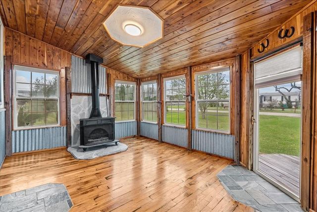 542 16th Street, Dickinson, TX 77539