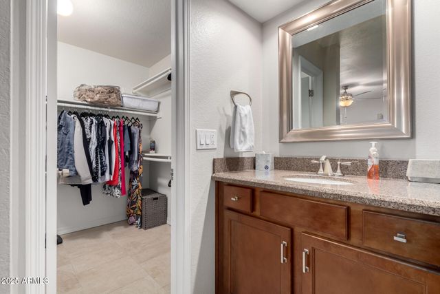 4850 E DESERT COVE Avenue 227, Scottsdale, AZ 85254