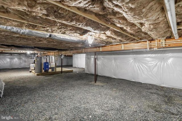 58 BIRCH GROVE LN, Berkeley Springs, WV 25411