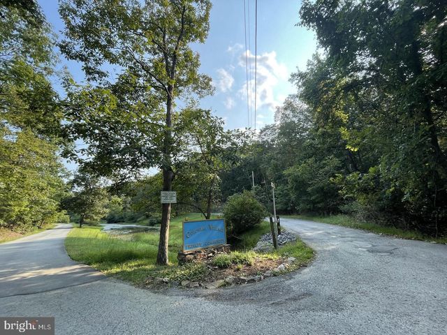 58 BIRCH GROVE LN, Berkeley Springs, WV 25411