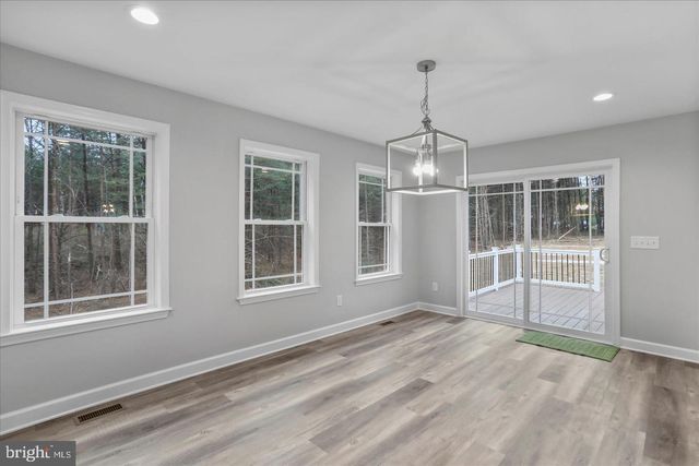 58 BIRCH GROVE LN, Berkeley Springs, WV 25411