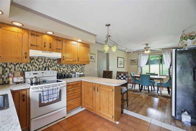 2371 Honeysuckle Road, Allentown City, PA 18103