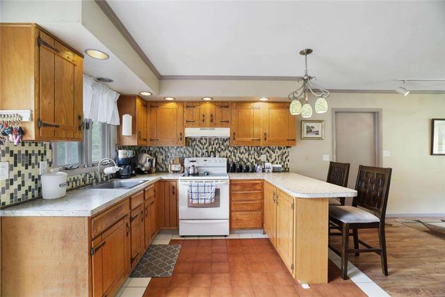 2371 Honeysuckle Road, Allentown City, PA 18103