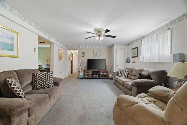 2371 Honeysuckle Road, Allentown City, PA 18103