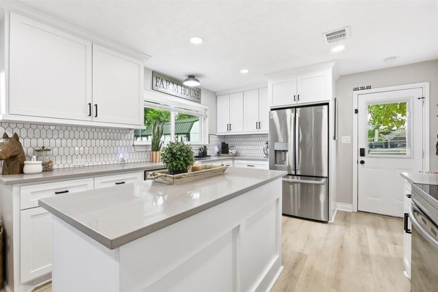 508 Bobcat Lane Lane, Daisetta, TX 77533