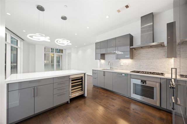 4521 San Felipe Street 1903, Houston, TX 77027