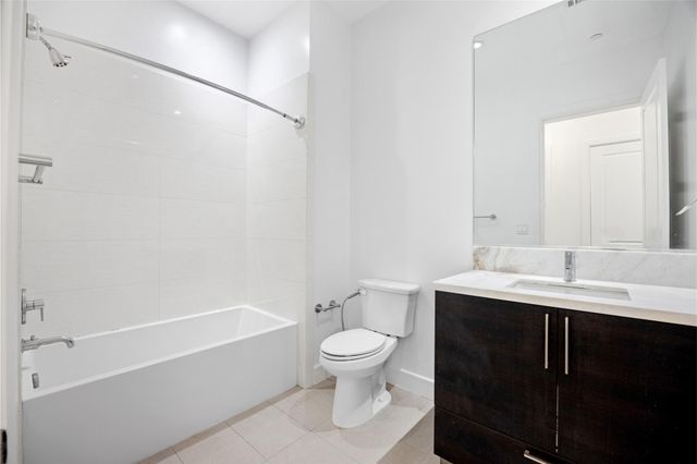 4521 San Felipe Street 1903, Houston, TX 77027