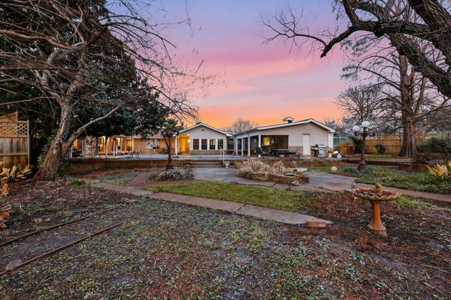 751 Lonesome Dove Lane, Copper Canyon, TX 75077