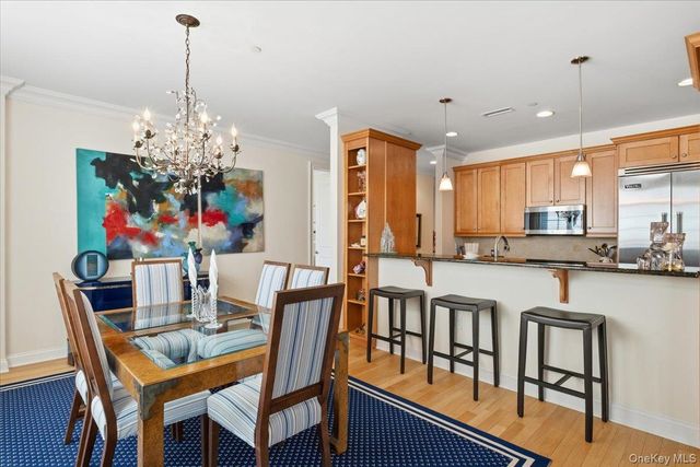 1 Christie Place 207 E, Scarsdale, NY 10583