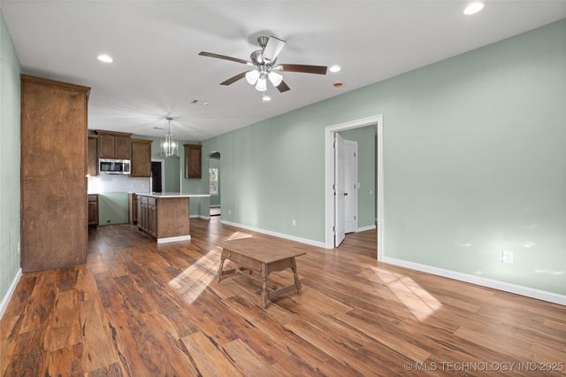 603 SE 4th Avenue, Ardmore, OK 73401