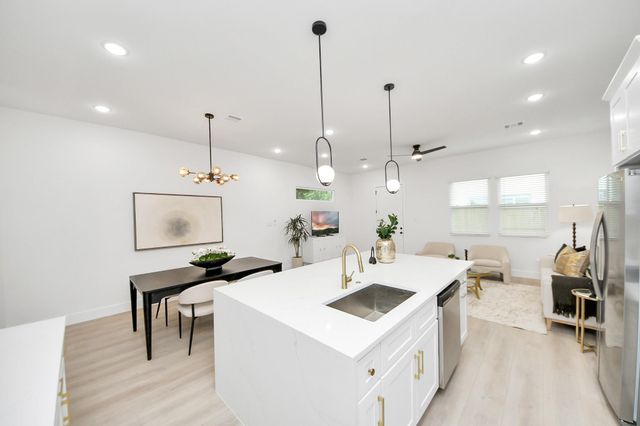 9433 Arledge Street, Houston, TX 77075