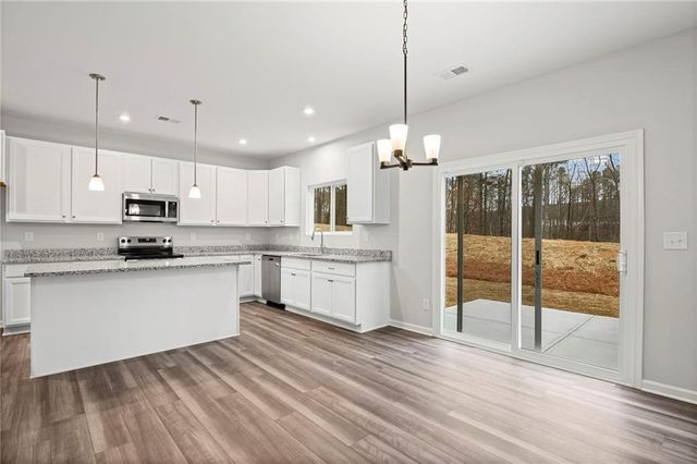 231 Sage Woods Way, Dallas, GA 30132