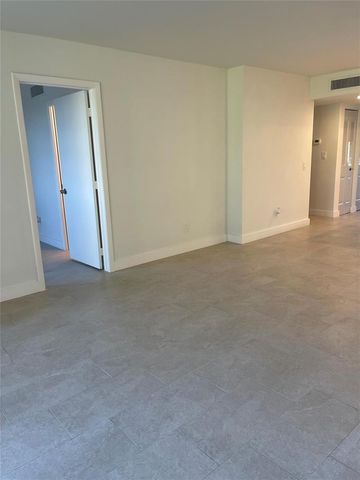 5890 NW 64th Avenue 103, Fort Lauderdale, FL 33319