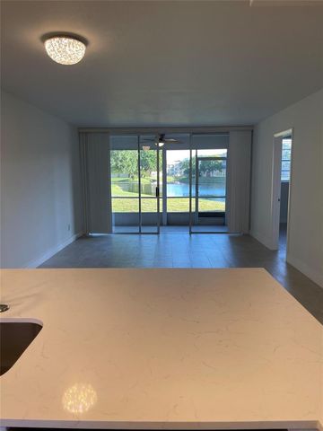 5890 NW 64th Avenue 103, Fort Lauderdale, FL 33319