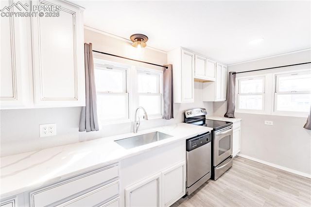 728 Bonfoy Avenue, Colorado Springs, CO 80909