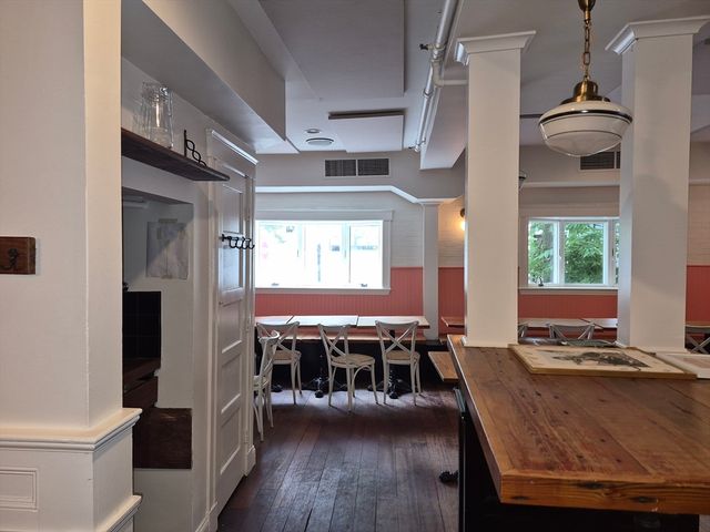 233 Cardinal Medeiros Avenue 5, Cambridge, MA 02141