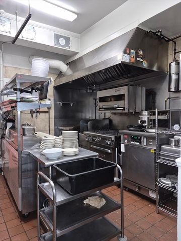233 Cardinal Medeiros Avenue 5, Cambridge, MA 02141