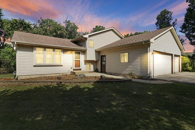 11788 231st COURT, Trevor, WI 53179