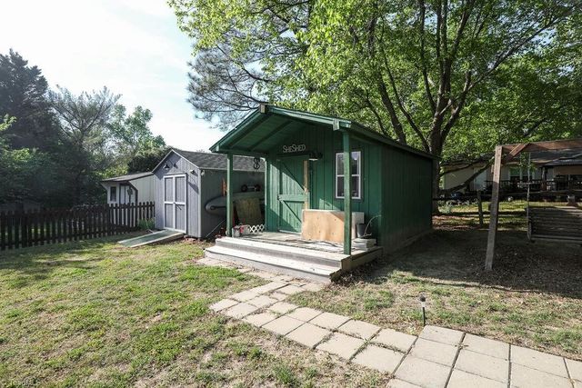 204 Oak Forest Lane, Trinity, NC 27370