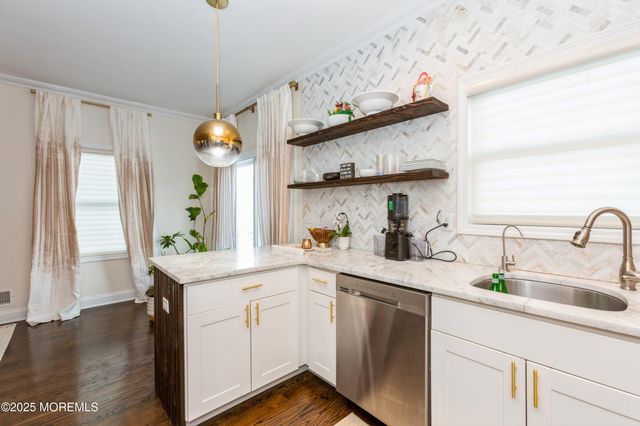 45 Miller Street, Highlands, NJ 07732