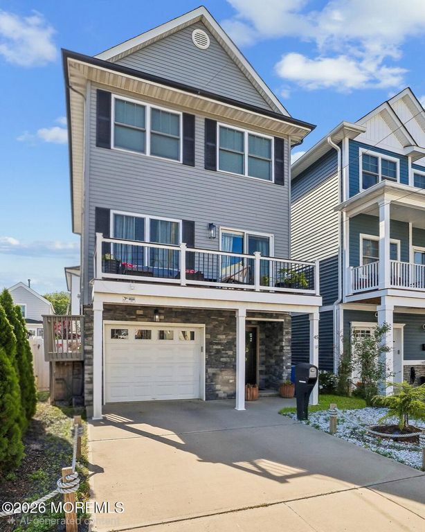 45 Miller Street, Highlands, NJ 07732