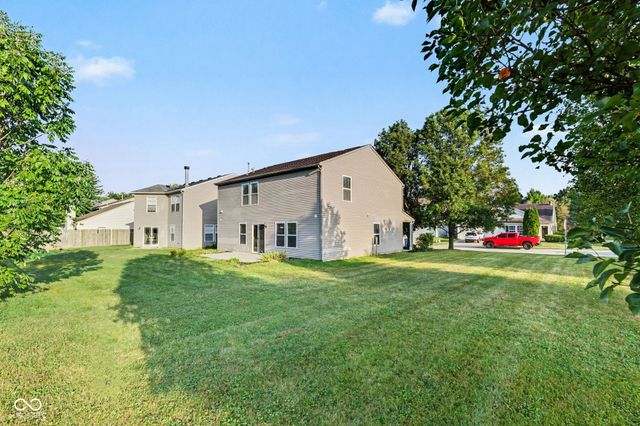 6921 Maywood Circle, Avon, IN 46123