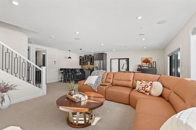 2746 154th Lane NE, Ham Lake, MN 55304