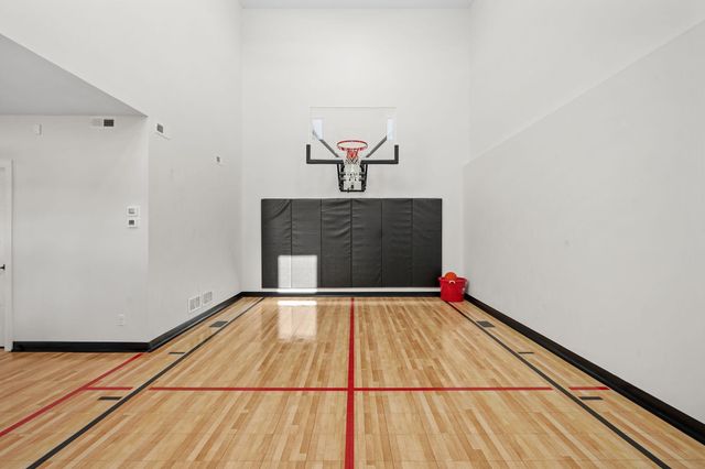 2746 154th Lane NE, Ham Lake, MN 55304