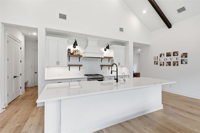 4728 Brockwell Drive, Carrollton, TX 75010