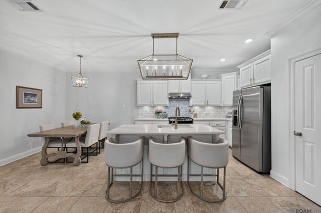 7976 Seville Ct, Baton Rouge, LA 70820
