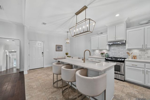 7976 Seville Ct, Baton Rouge, LA 70820