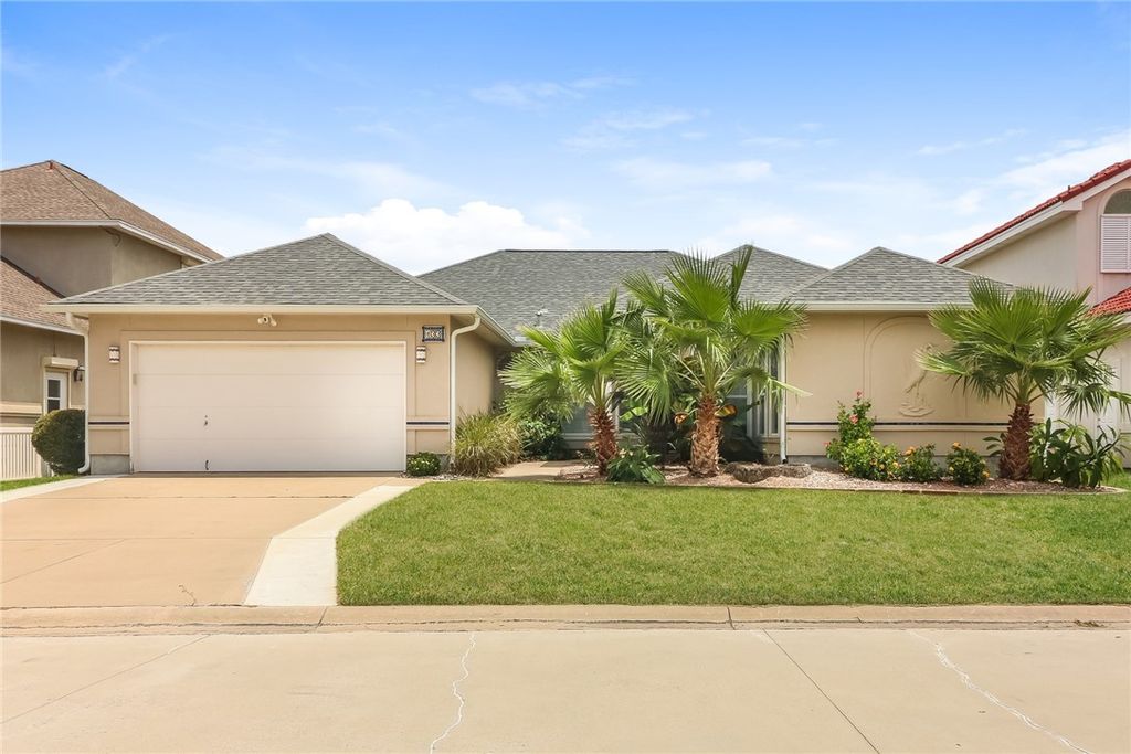 133 Sea Breeze Dr, Aransas Pass, TX 78336 — exterior