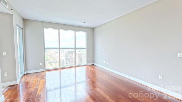 333 Trade Street 1705, Charlotte, NC 28202