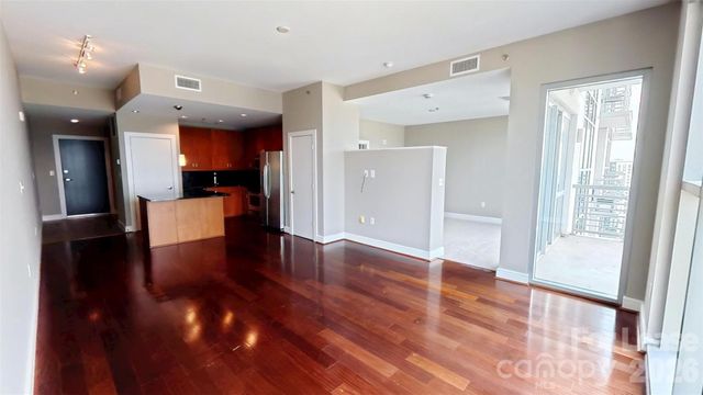 333 Trade Street 1705, Charlotte, NC 28202