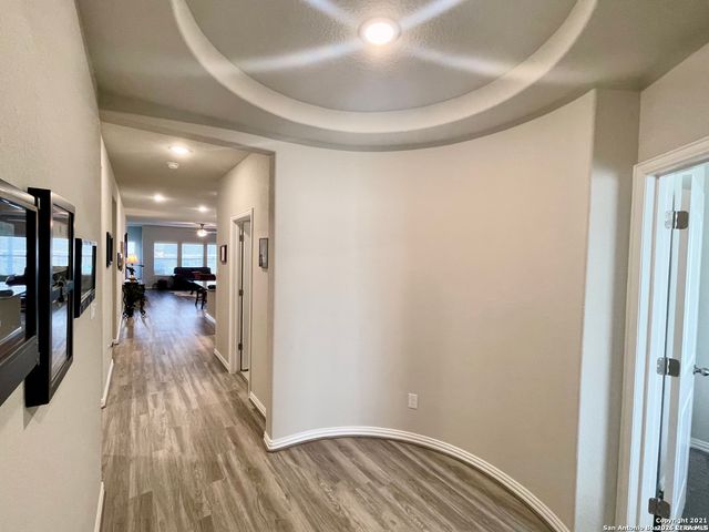 1212 LOMA RNCH, New Braunfels, TX 78132