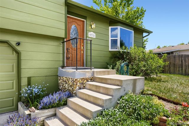 9732 W Polk Drive, Littleton, CO 80123