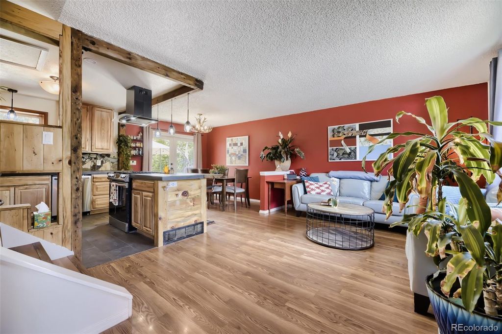 9732 W Polk Drive, Littleton, CO 80123