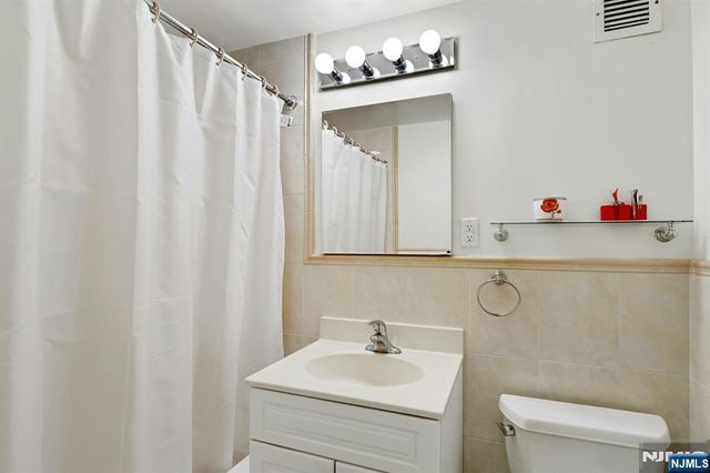 1 Horizon Road 408, Fort Lee, NJ 07024