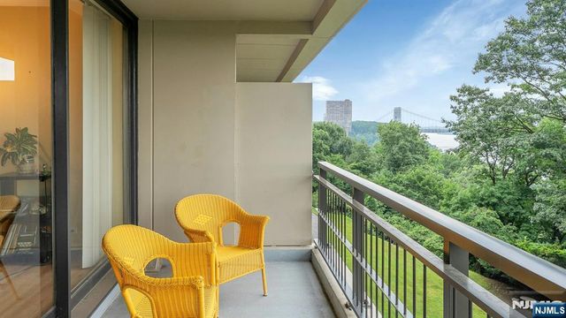 1 Horizon Road 408, Fort Lee, NJ 07024