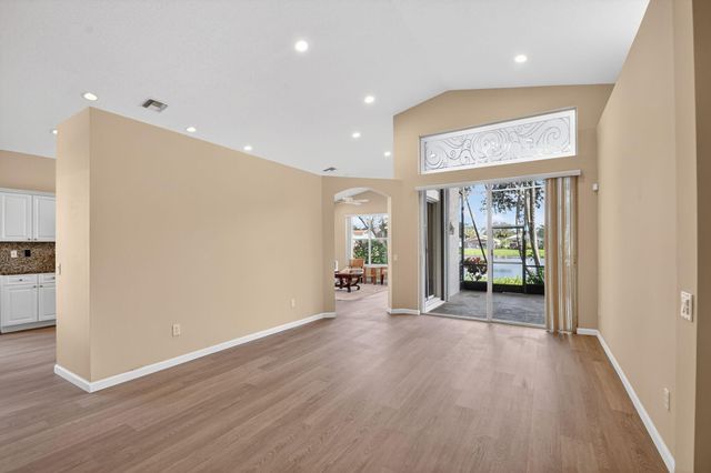 11164 Kapalua Way, Boynton Beach, FL 33437