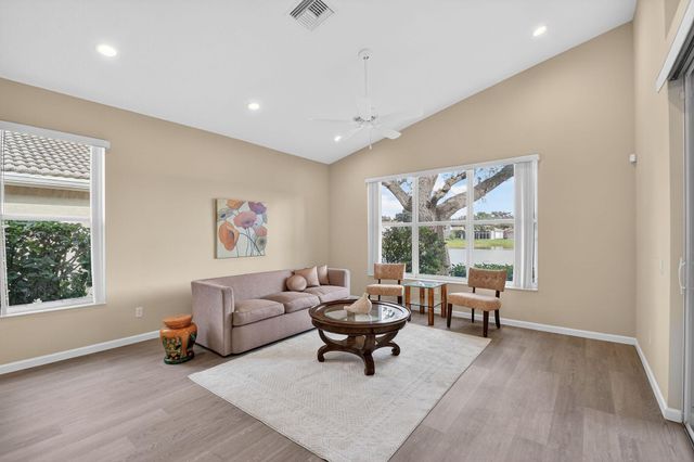 11164 Kapalua Way, Boynton Beach, FL 33437