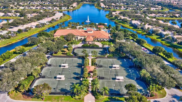 11164 Kapalua Way, Boynton Beach, FL 33437