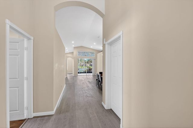 11164 Kapalua Way, Boynton Beach, FL 33437