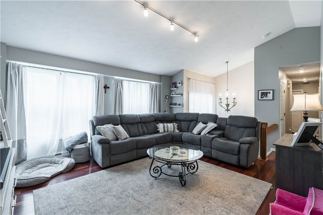 77 Lippitt Avenue, Cumberland, RI 02864