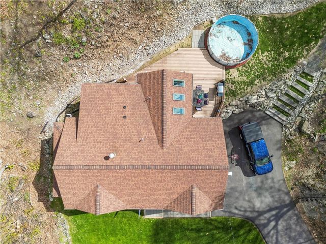 77 Lippitt Avenue, Cumberland, RI 02864