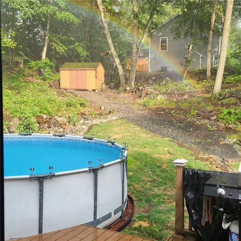 77 Lippitt Avenue, Cumberland, RI 02864