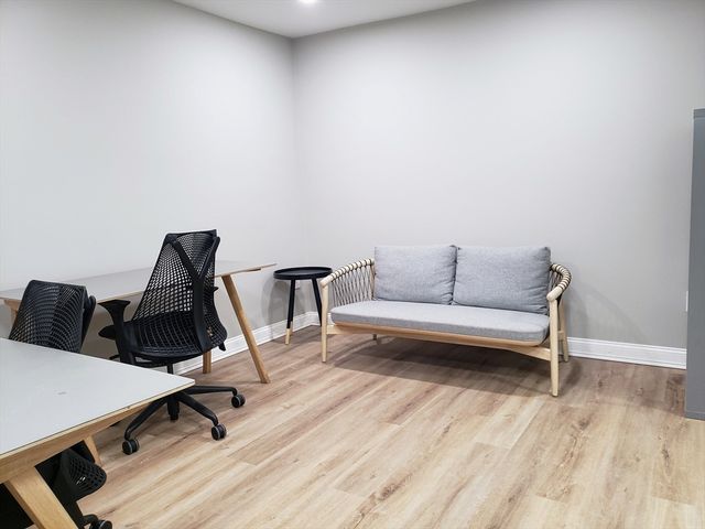 97 Trenton 1, Boston, MA 02128