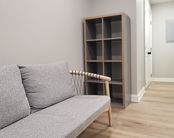 97 Trenton 1, Boston, MA 02128