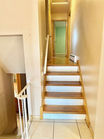 3826 W 83rd Street, Chicago, IL 60652